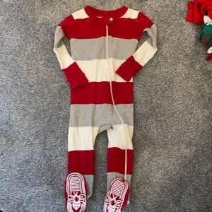 Red, gray, and white Burt’s Bees Foot one piece -18 months. Worn once